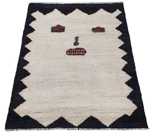 Corner detail of New Morocco rug showing border pattern and Wool pile
