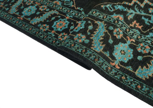 Close-up detail of New Farahan rug from Pakistan showing Wool weave