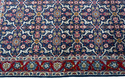Close-up detail of 2000s Najafabad rug from Iran / Persia showing Wool weave