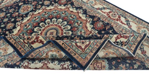 Central medallion detail of New Farahan rug from Pakistan
