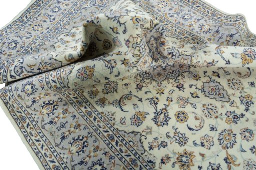 Surface texture of New Kashan rug with natural Wool and intricate pattern
