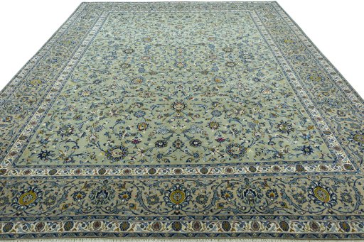 Surface texture of 2000s Kashan rug with natural Wool and intricate pattern