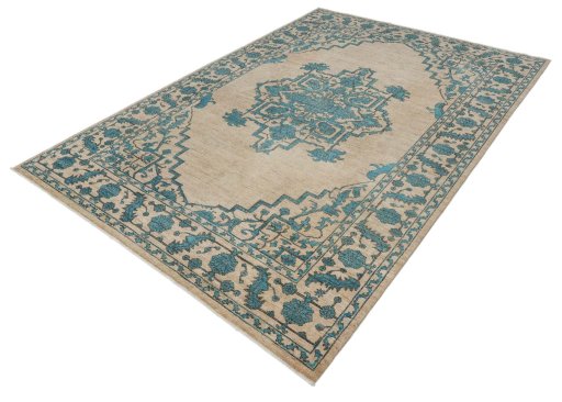 Close-up detail of New Farahan rug from Pakistan showing Wool weave