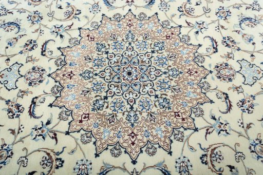 Central medallion detail of 2000s Nain rug from Iran / Persia