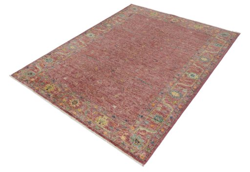 Close-up detail of New Farahan rug from Pakistan showing Wool weave