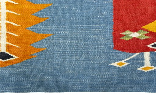 Central medallion detail of New Kilim Dastan rug from Turkey