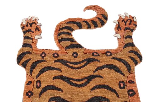 Backside of handmade New Farahan rug showing knot structure and weave density
