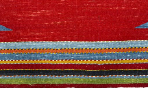 Central medallion detail of New Kilim Sofre rug from Turkey