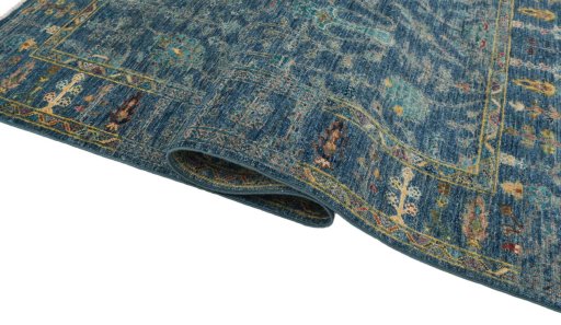 Close-up detail of New Farahan rug from Pakistan showing Wool weave