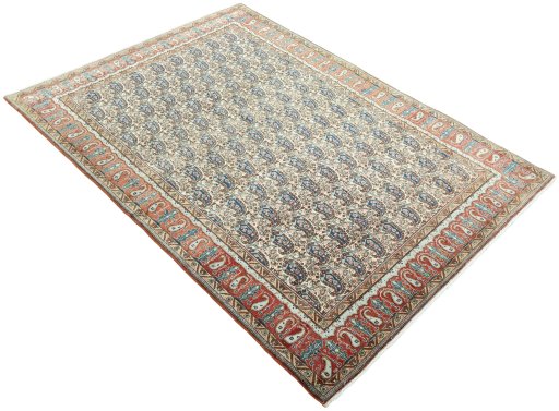 Close-up detail of 1950s Ghom rug from Iran / Persia showing Wool weave