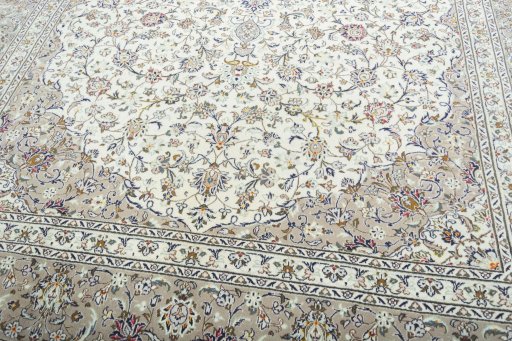Close-up detail of 2000s Kashan rug from Iran / Persia showing Wool weave