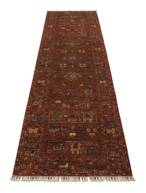Surface texture of New Samarkand rug with natural Wool and intricate pattern