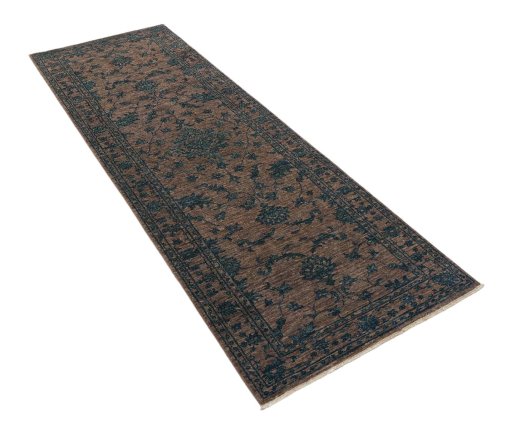 Corner detail of New Farahan rug showing border pattern and Wool pile