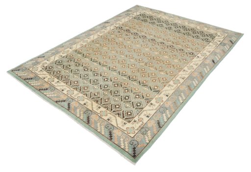 Close-up detail of New Farahan rug from Pakistan showing Wool weave