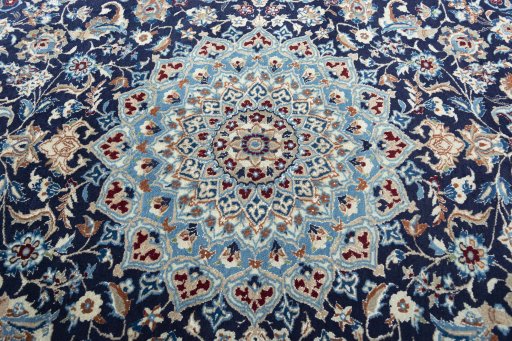 Central medallion detail of 2000s Nain rug from Iran / Persia