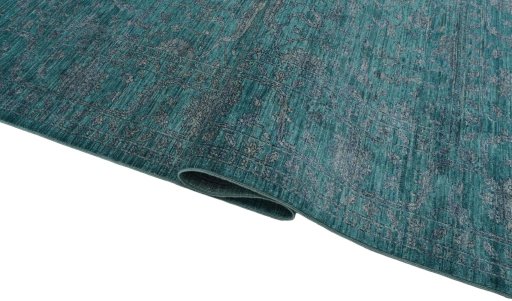 Close-up detail of New Farahan rug from Pakistan showing Wool weave