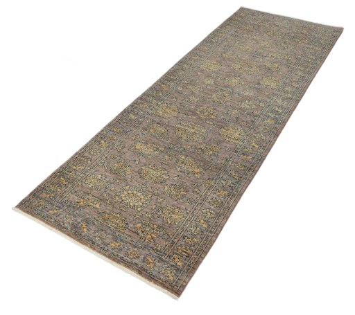 Close-up detail of New Farahan rug from Pakistan showing Wool weave