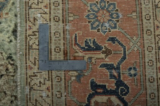 Close-up detail of 1950s Vintage rug from Pakistan showing Wool weave