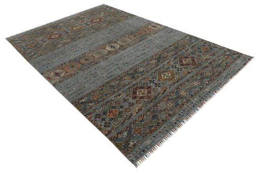 Corner detail of New Samarkand rug showing border pattern and Wool pile