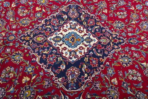 Central medallion detail of 2000s Kashan rug from Iran / Persia
