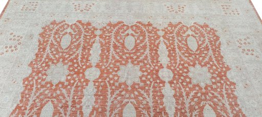 Backside of handmade New Farahan rug showing knot structure and weave density