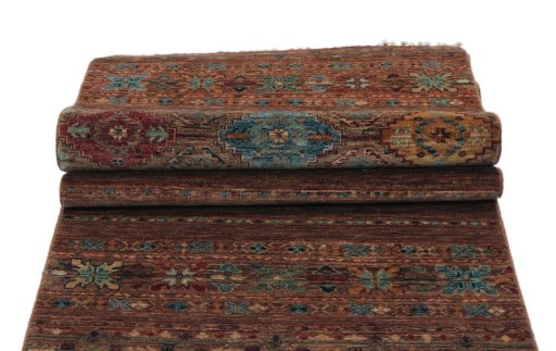 Central medallion detail of New Samarkand rug from Pakistan