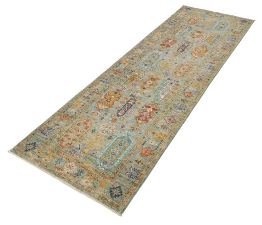 Close-up detail of New Farahan rug from Pakistan showing Wool weave