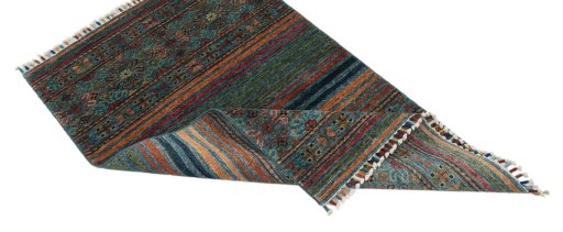 Central medallion detail of New Samarkand rug from Pakistan