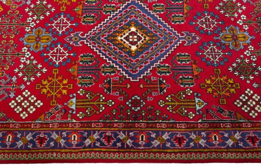Full view of 2000s Meymeh rug from Iran / Persia, 318 × 111 cm in Red tones