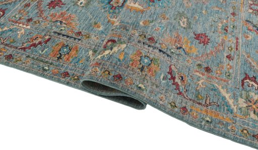 Close-up detail of New Farahan rug from Pakistan showing Wool weave