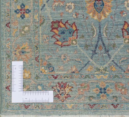 Corner detail of New Haj-jalili rug showing border pattern and Wool pile