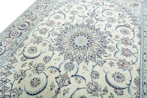Backside of handmade 2000s Nain rug showing knot structure and weave density