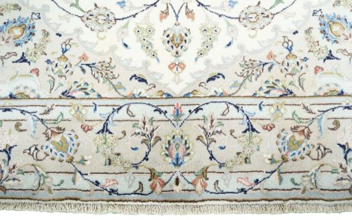 Full view of New Kashan rug from Iran / Persia, 294 × 194 cm in Beige tones