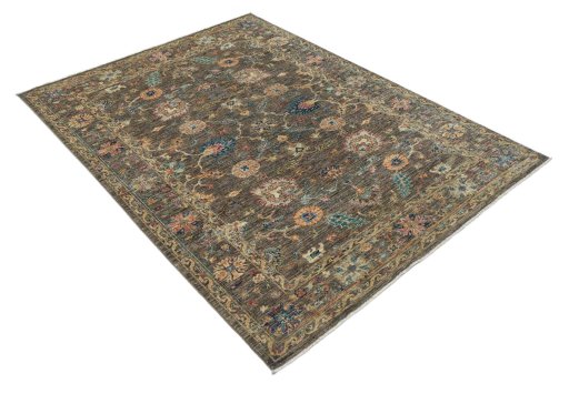 Corner detail of New Farahan rug showing border pattern and Wool pile