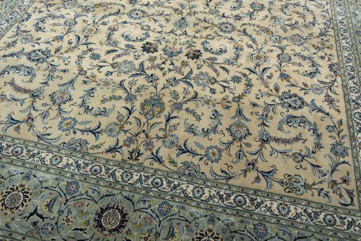 Close-up detail of 2000s Kashan rug from Iran / Persia showing Cork weave
