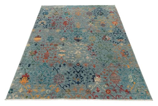 Surface texture of New Haj-jalili rug with natural Wool and intricate pattern