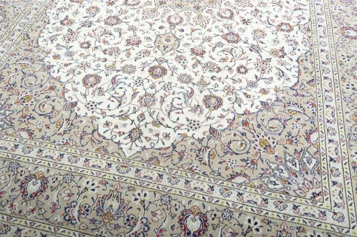 Close-up detail of 2000s Kashan rug from Iran / Persia showing Wool weave