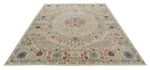 Surface texture of New Haj-jalili rug with natural Wool and intricate pattern