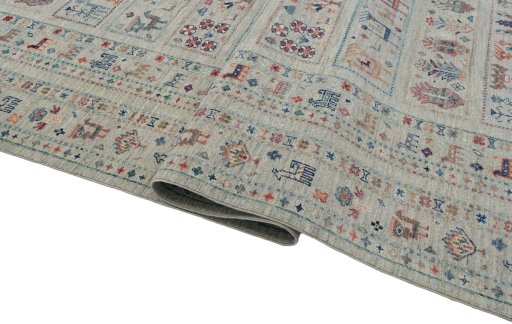 Close-up detail of New Samarkand rug from Pakistan showing Wool weave