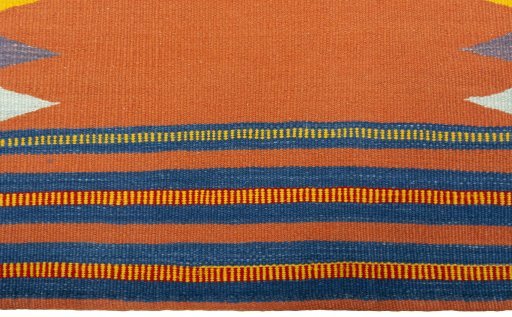 Central medallion detail of New Kilim Sofre rug from Turkey