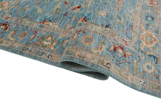 Close-up detail of New Farahan rug from Pakistan showing Wool weave