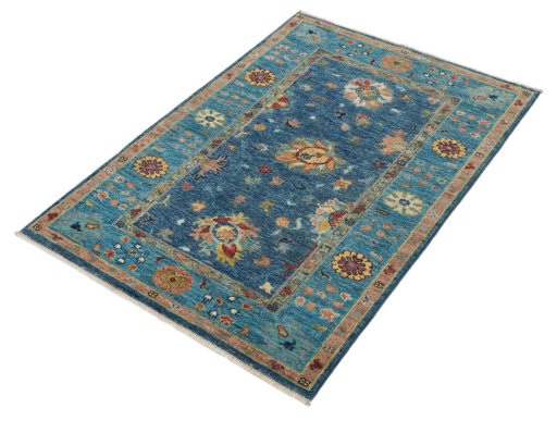Close-up detail of New Farahan rug from Pakistan showing Wool weave