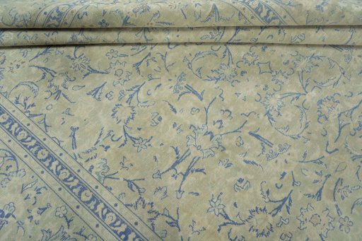 Corner detail of 1970s Vintage rug showing border pattern and Wool pile