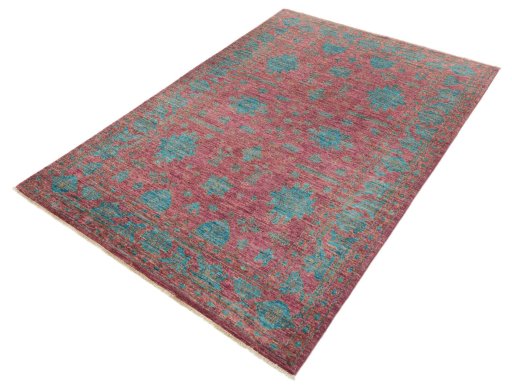 Close-up detail of New Farahan rug from Pakistan showing Wool weave