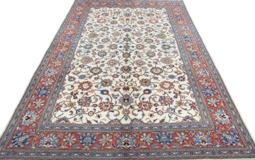 Surface texture of 2000s Sarough rug with natural Wool and intricate pattern