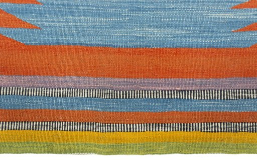 Central medallion detail of New Kilim Sofre rug from Turkey