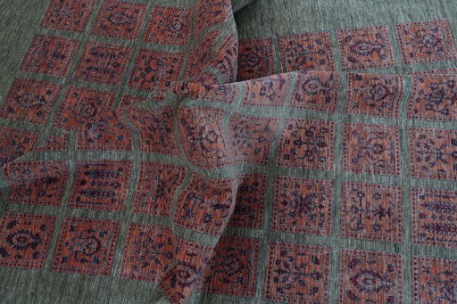 Full view of New Farahan rug from Pakistan, 297 × 205 cm in Gray tones
