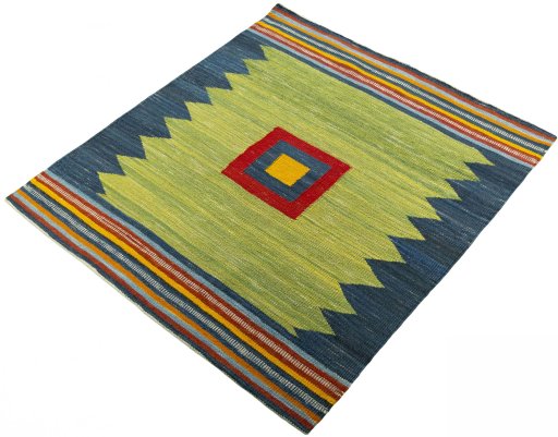 Corner detail of New Kilim Sofre rug showing border pattern and Wool pile