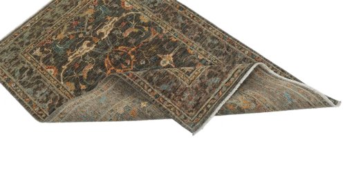Central medallion detail of New Farahan rug from Pakistan