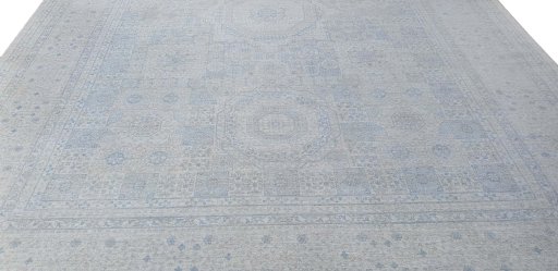 Surface texture of New Mamluk rug with natural Wool and intricate pattern